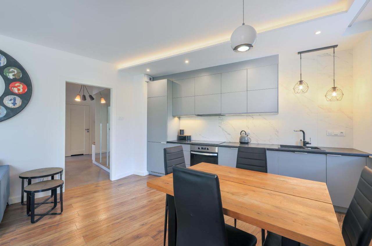 Apartmate- Heart Of Oldtown Apartment- Sauna & Security Gdansk Luaran gambar