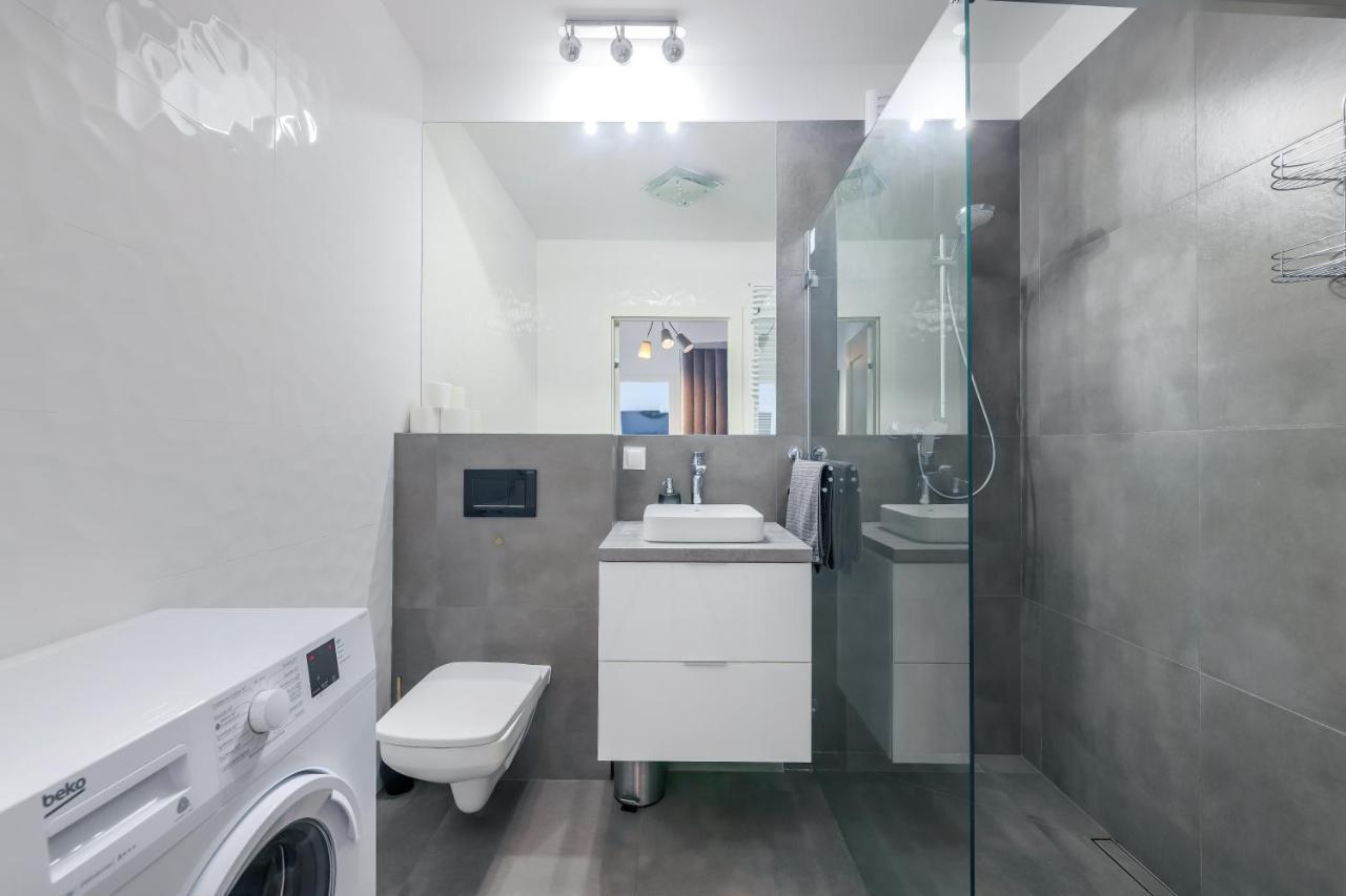 Apartmate- Heart Of Oldtown Apartment- Sauna & Security Gdansk Luaran gambar