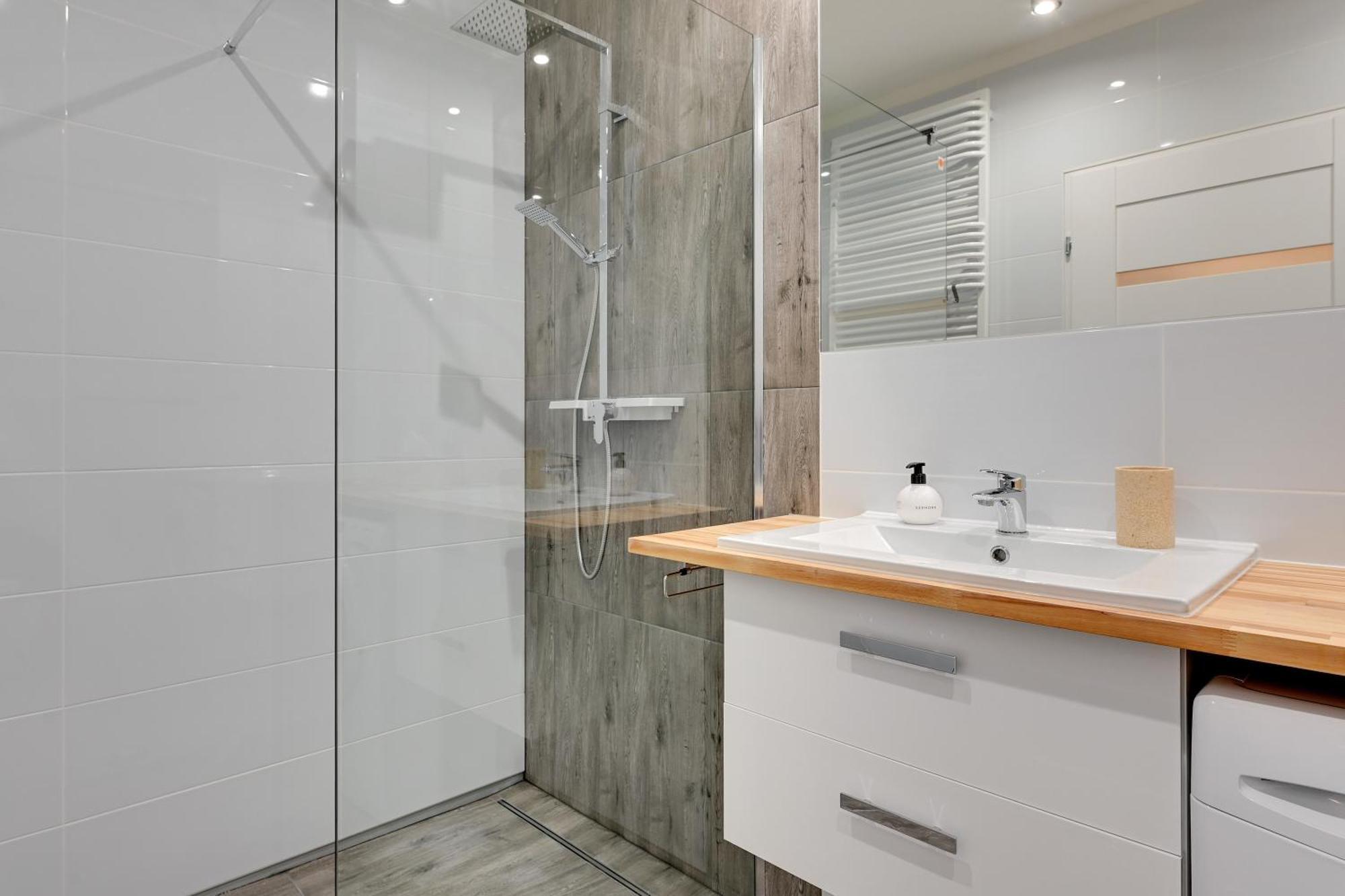Apartmate- Heart Of Oldtown Apartment- Sauna & Security Gdansk Luaran gambar